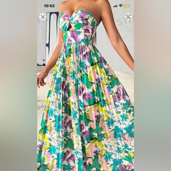 Dresses & Skirts - New , beautiful dress but it didn’t fit well, size L